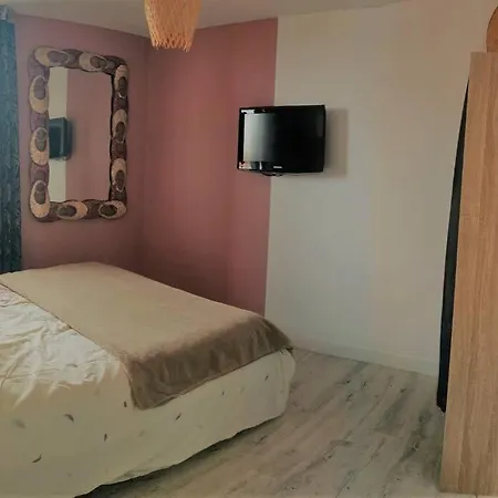Pied A Terre Central Pays Basque Larressore Exterior photo